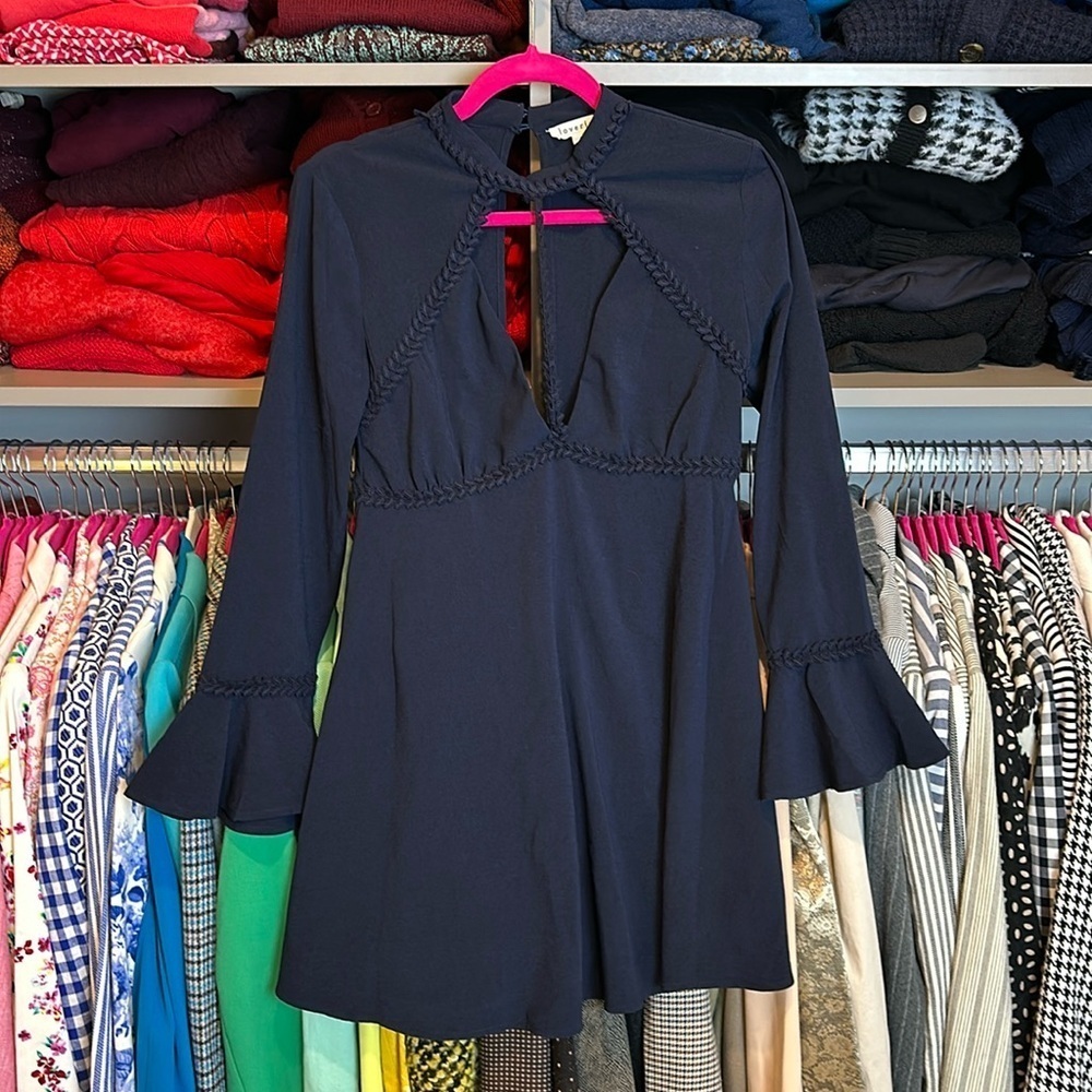 Love Riche navy long bell sleeve v neck dress size S